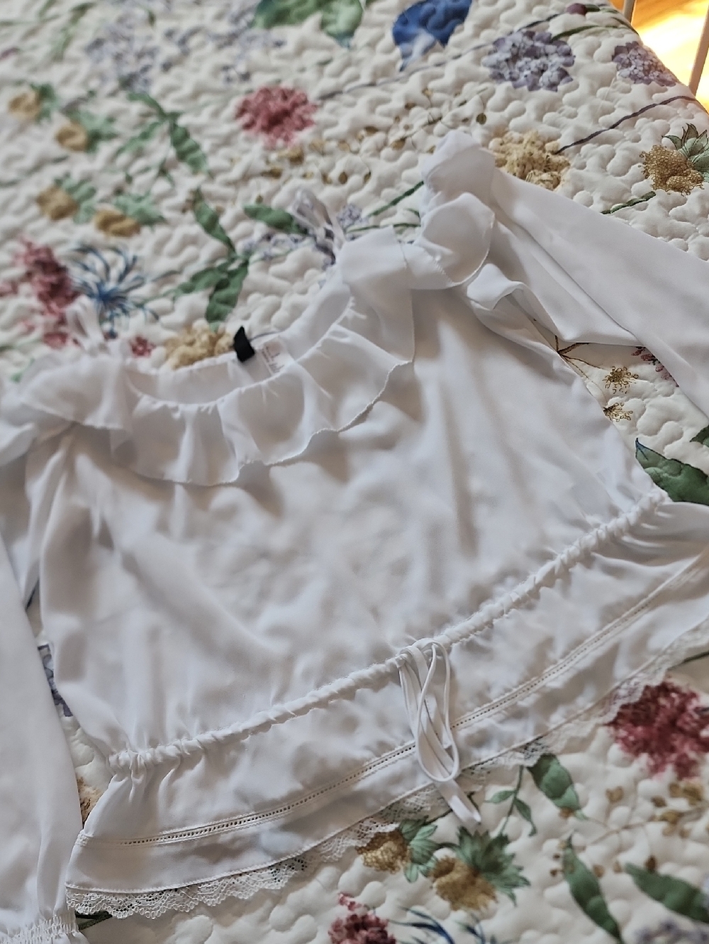 H&M White Ruffle Off-Shoulder Long Sleeve Top